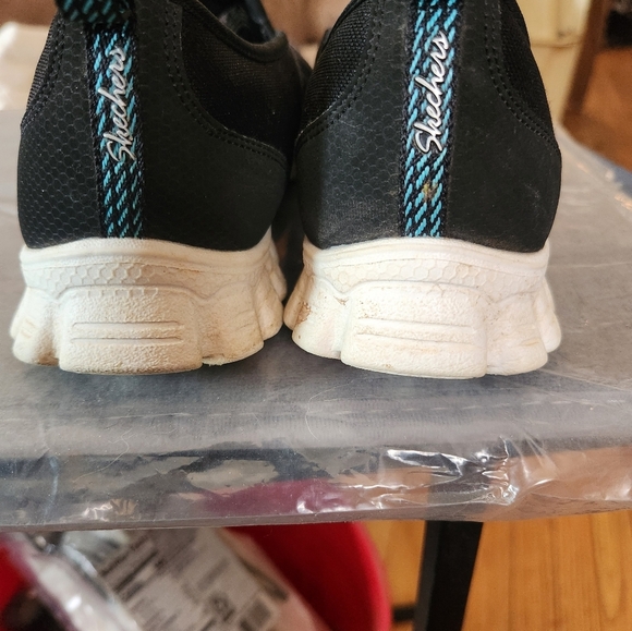 Skechers Air Cooled Sneakers - Picture 7 of 7